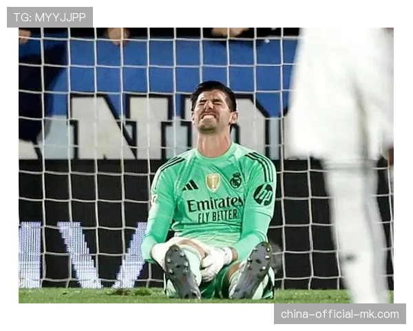 拜仁官方证实穆西亚拉腿筋轻微拉伤，将缺席周末联赛